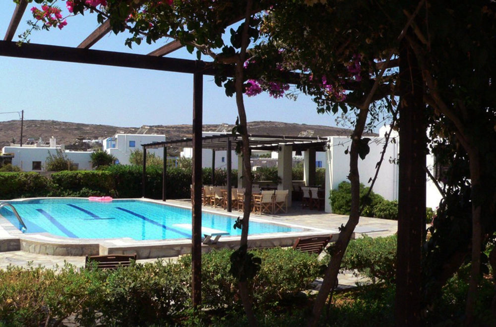 Arokaria Seaside Hotel Амбелас Екстериор снимка