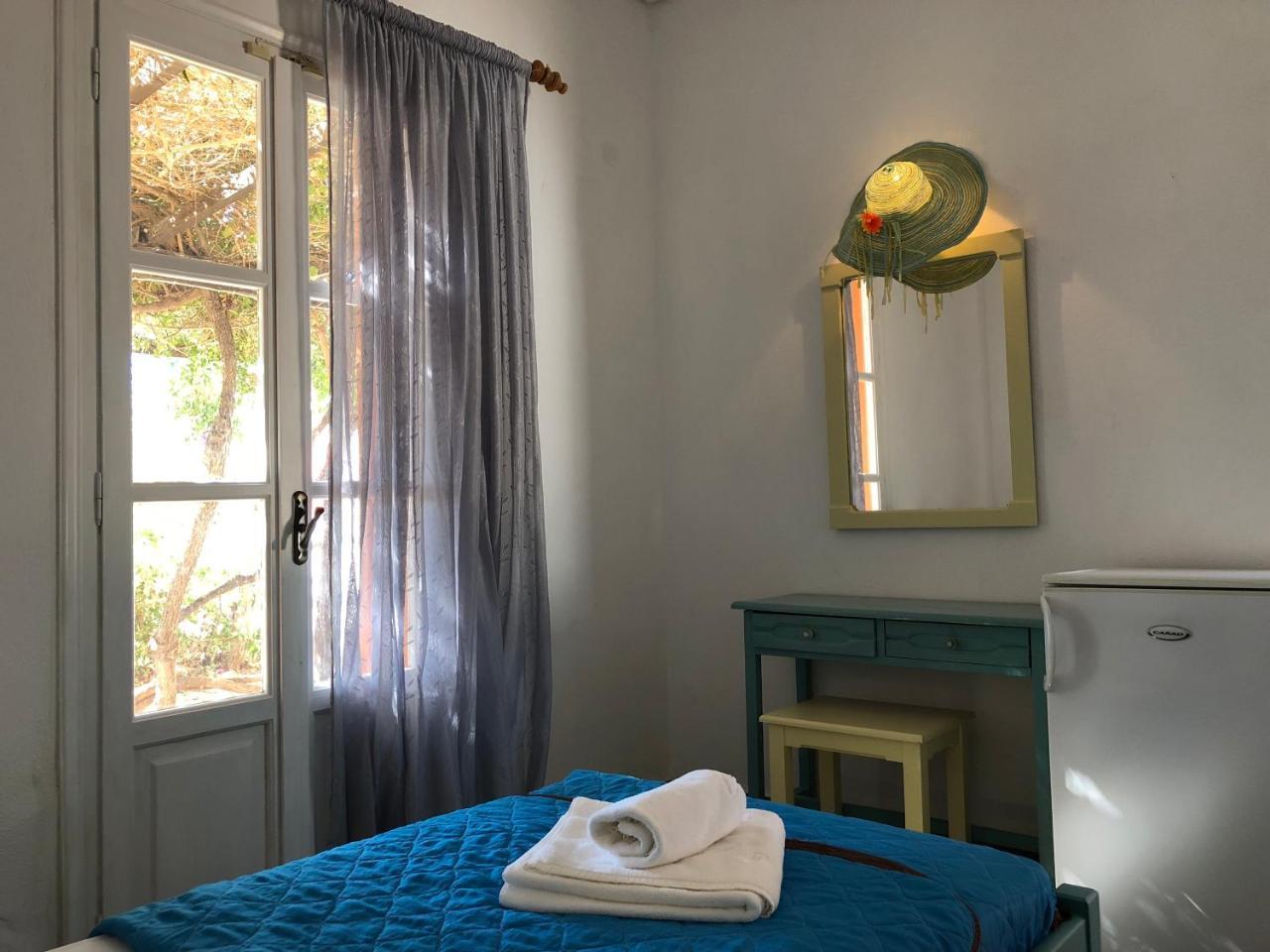 Arokaria Seaside Hotel Амбелас Екстериор снимка